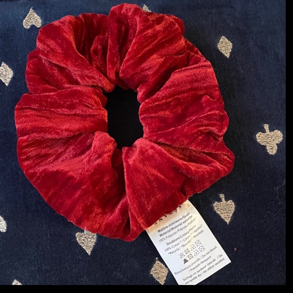 Sezane Red Crushed Velvet  Scrunchie + Gift Envelope